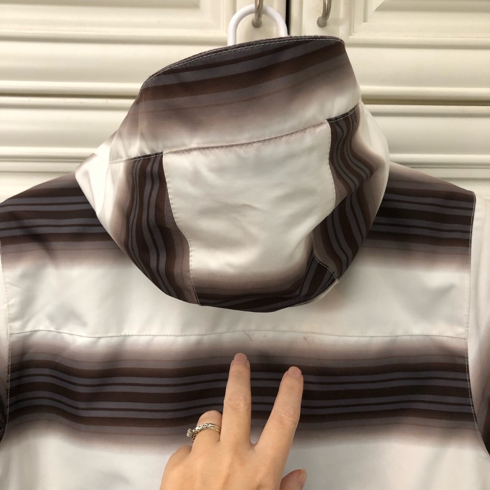 Burton Dryride youth ski / snowboard jacket - Picture 10 of 15